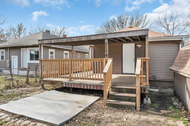 1632 S Wichita St, Wichita, KS 67213