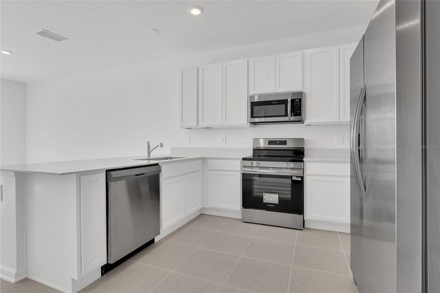 3087 MINDFULLNESS DRIVE, Clermont, FL 34714