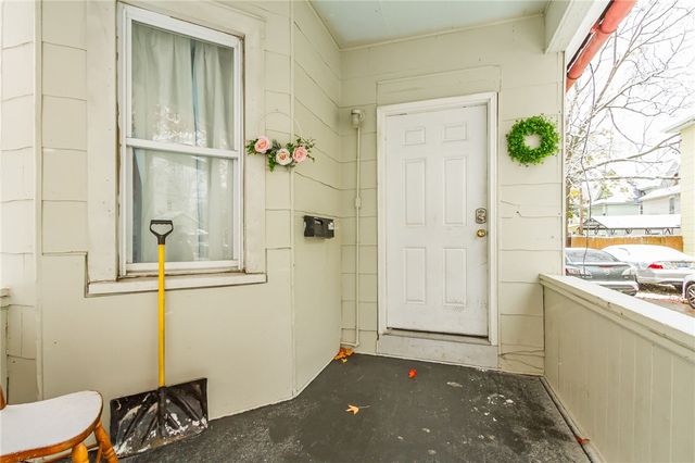 128 Cameron St, Rochester, NY 14606