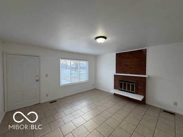 8102 Roy Road, Indianapolis, IN 46219