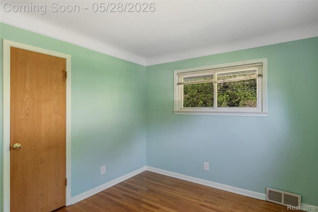13993 Garfield, Redford Charter Township, MI 48239