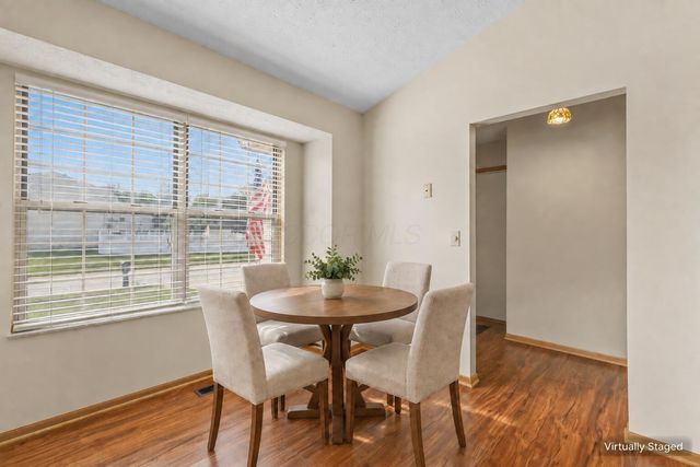 4666 Burkeshire Drive, Columbus, OH 43232