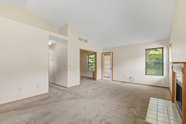 4666 Burkeshire Drive, Columbus, OH 43232