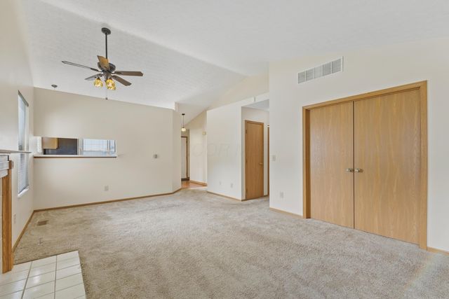 4666 Burkeshire Drive, Columbus, OH 43232