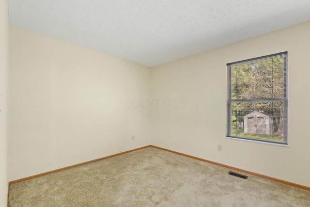 4666 Burkeshire Drive, Columbus, OH 43232