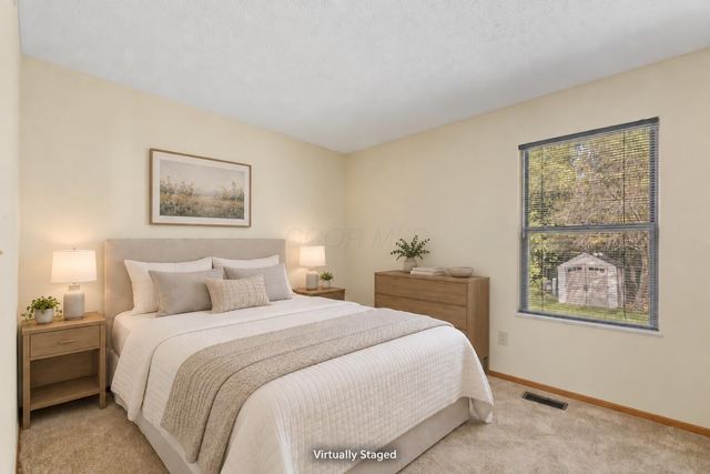 4666 Burkeshire Drive, Columbus, OH 43232