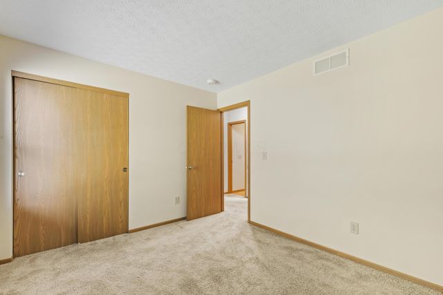 4666 Burkeshire Drive, Columbus, OH 43232