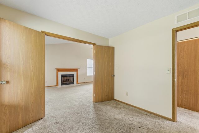 4666 Burkeshire Drive, Columbus, OH 43232
