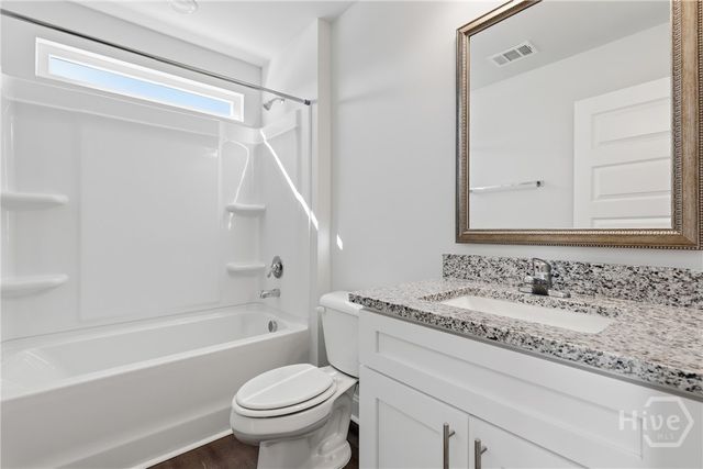 82 Stafford Loop, Richmond Hill, GA 31324