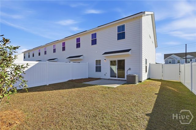 82 Stafford Loop, Richmond Hill, GA 31324