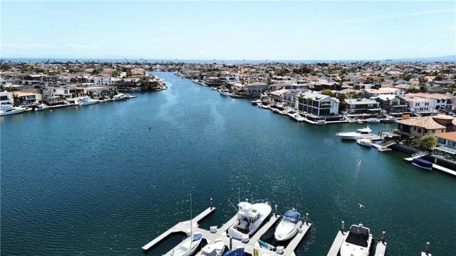 16451 Wimbledon, Huntington Beach, CA 92649