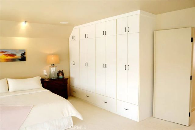 16451 Wimbledon, Huntington Beach, CA 92649