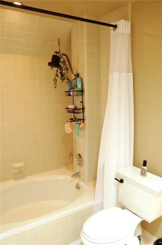 16451 Wimbledon, Huntington Beach, CA 92649