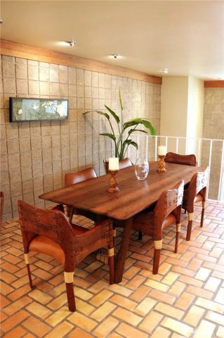 16451 Wimbledon, Huntington Beach, CA 92649