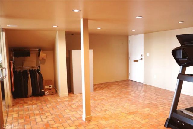 16451 Wimbledon, Huntington Beach, CA 92649