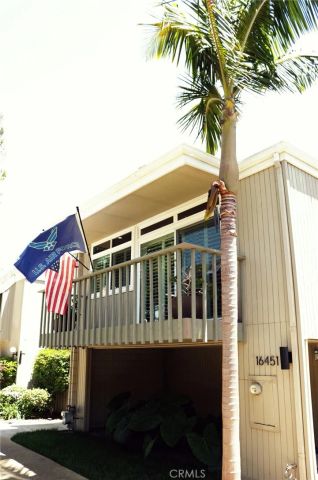 16451 Wimbledon, Huntington Beach, CA 92649