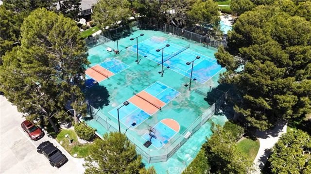 16451 Wimbledon, Huntington Beach, CA 92649