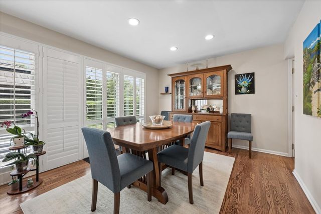 4017 Carousel Drive, Northbrook, IL 60062