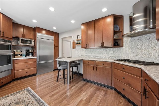 4017 Carousel Drive, Northbrook, IL 60062