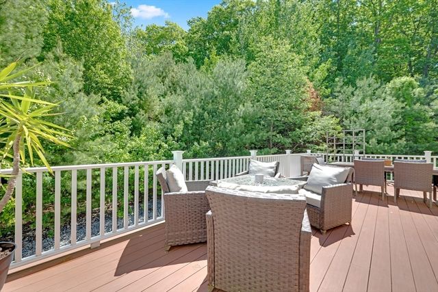 29 Coldspring Dr D, Sutton, MA 01590