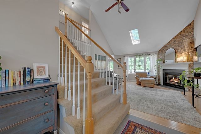 29 Coldspring Dr D, Sutton, MA 01590