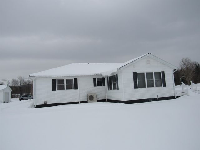 309 Durkee Road, Highgate, VT 05459