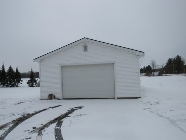 309 Durkee Road, Highgate, VT 05459