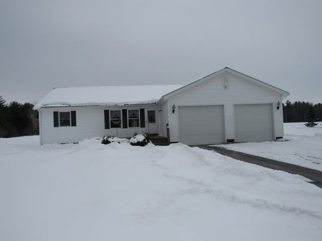 309 Durkee Road, Highgate, VT 05459