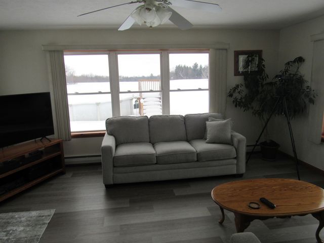 309 Durkee Road, Highgate, VT 05459