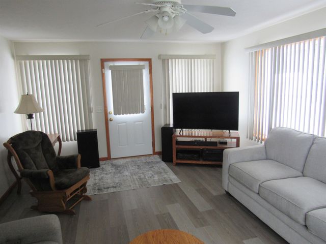 309 Durkee Road, Highgate, VT 05459