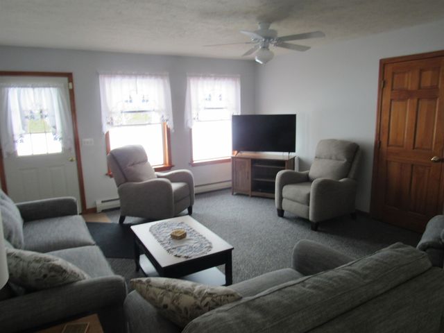 309 Durkee Road, Highgate, VT 05459