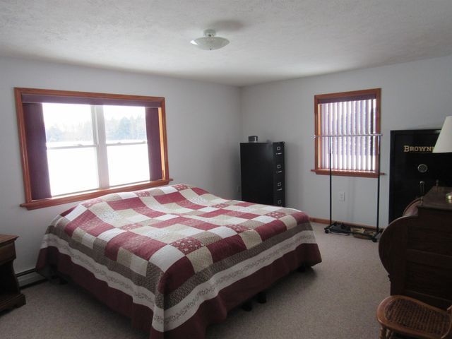 309 Durkee Road, Highgate, VT 05459