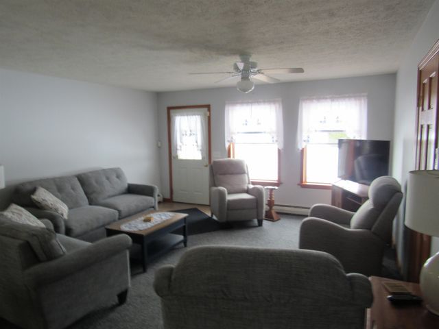 309 Durkee Road, Highgate, VT 05459