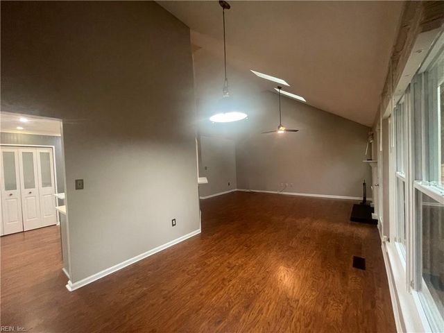 821 Needlerush CT, Chesapeake, VA 23320