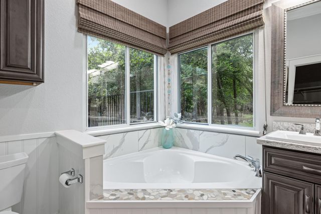 701 Baron LN, Cedar Park, TX 78613