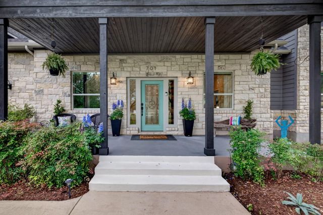 701 Baron LN, Cedar Park, TX 78613