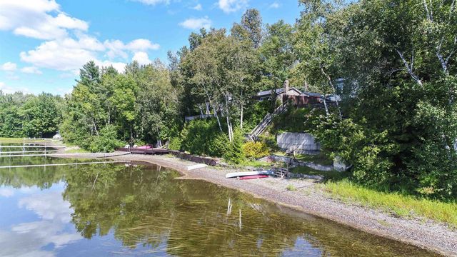 147 East Salem Drive, Derby, VT 05829