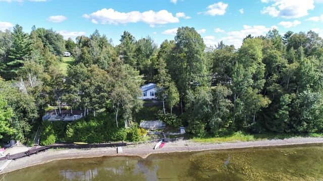 147 East Salem Drive, Derby, VT 05829