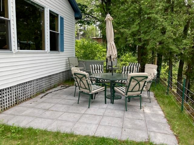 147 East Salem Drive, Derby, VT 05829