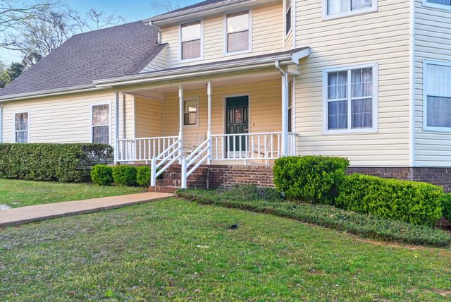 7701 Diamondhead Drive, Ooltewah, TN 37363