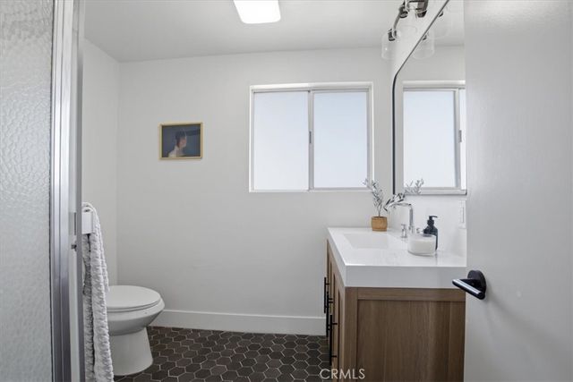 8552 Jumilla Avenue, Winnetka, CA 91306