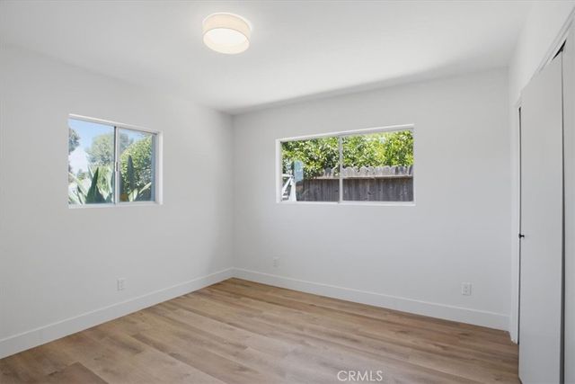8552 Jumilla Avenue, Winnetka, CA 91306