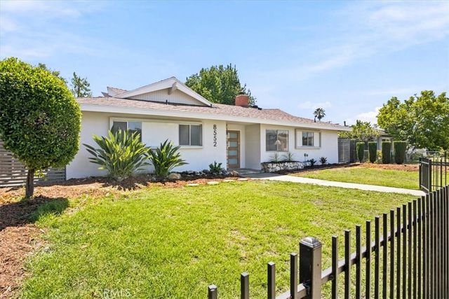 8552 Jumilla Avenue, Winnetka, CA 91306