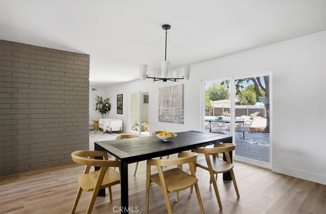 8552 Jumilla Avenue, Winnetka, CA 91306