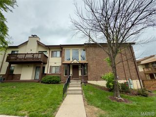 1606 Willow Wren Court 109, Florissant, MO 63033