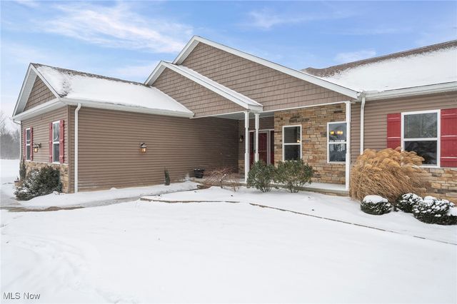 8525 Broxton Court, Westfield Center, OH 44251