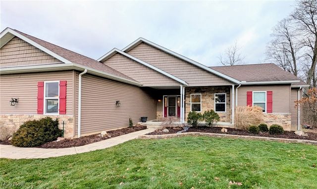 8525 Broxton Court, Westfield Center, OH 44251
