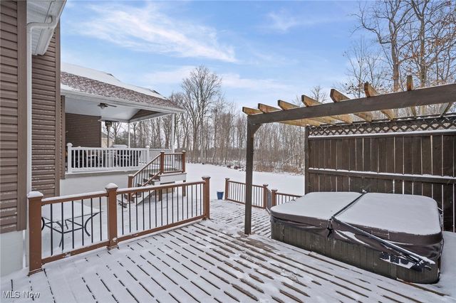 8525 Broxton Court, Westfield Center, OH 44251