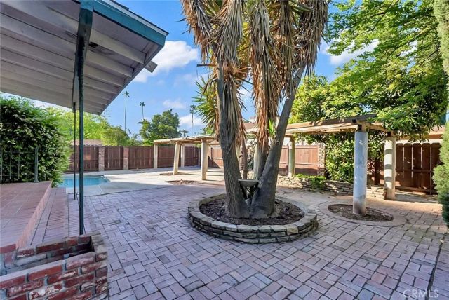 155 N 7th Avenue, Chowchilla, CA 93610