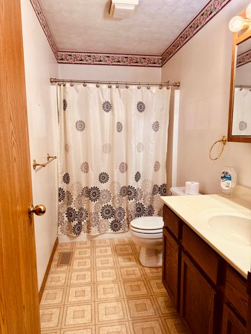 1248 Waterbury Place 1248 Waterbury Place, Troy, OH 45373